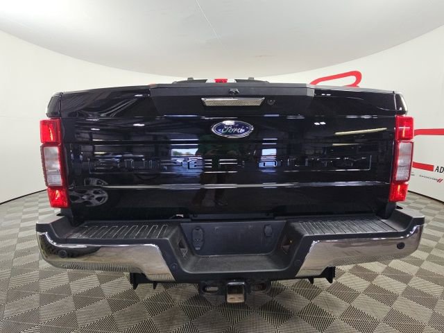 Used 2020 Ford F350 Lariat image 6