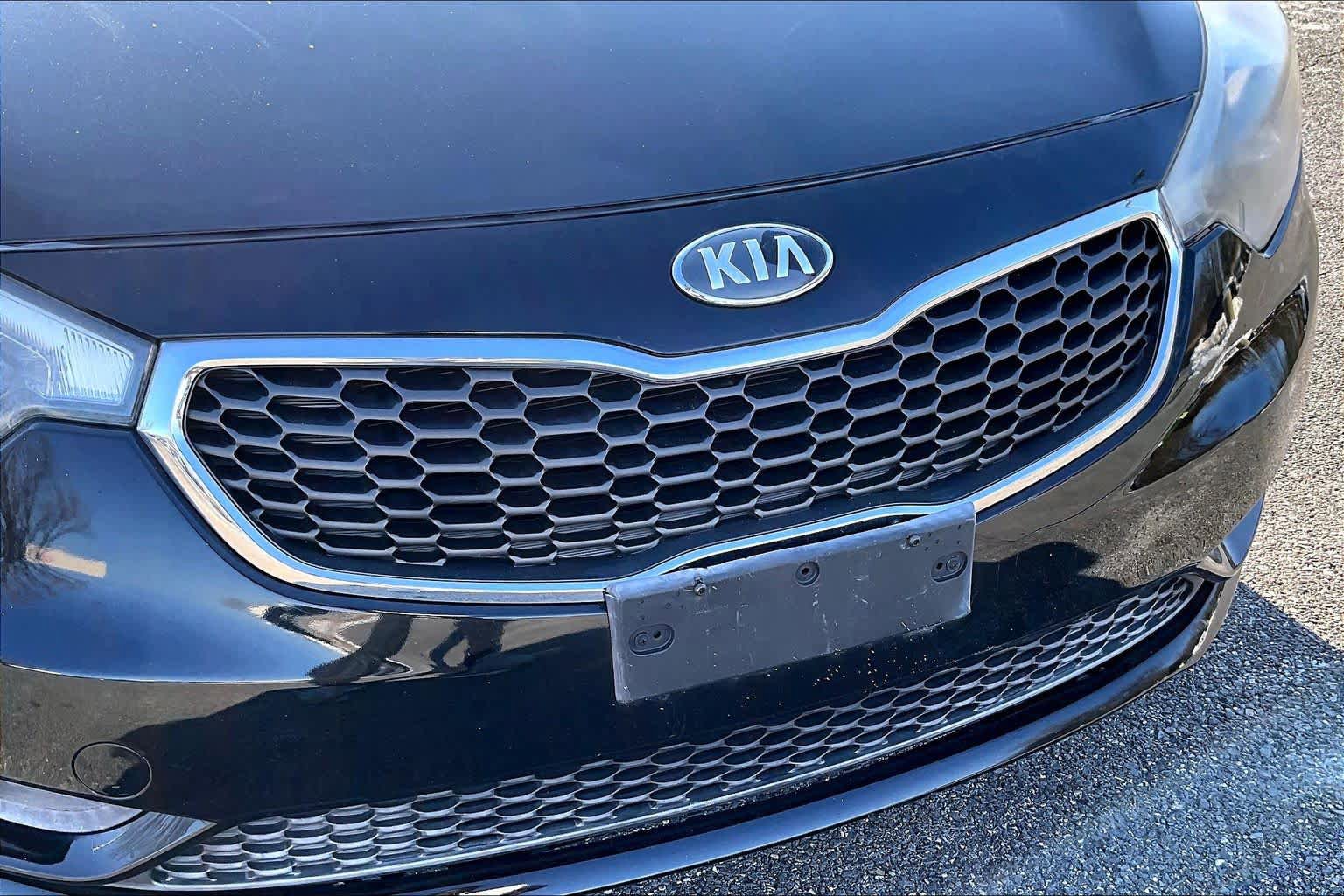 Used 2016 Kia Forte EX image 29