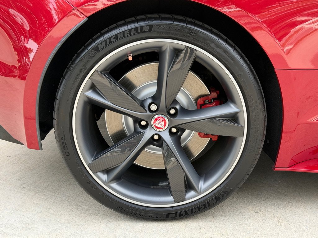 Used 2016 Jaguar F-TYPE R AWD/4WD image 19