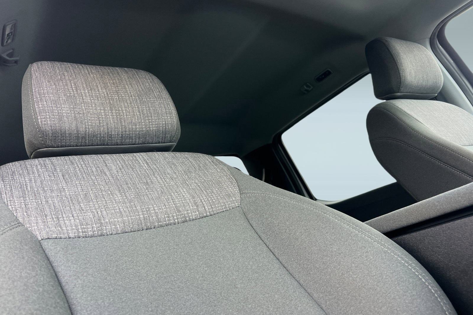 Used 2025 Ford F250 XLT w/ FX4 Off-Road Package image 24