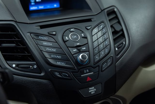 Used 2018 Ford Fiesta SE image 18