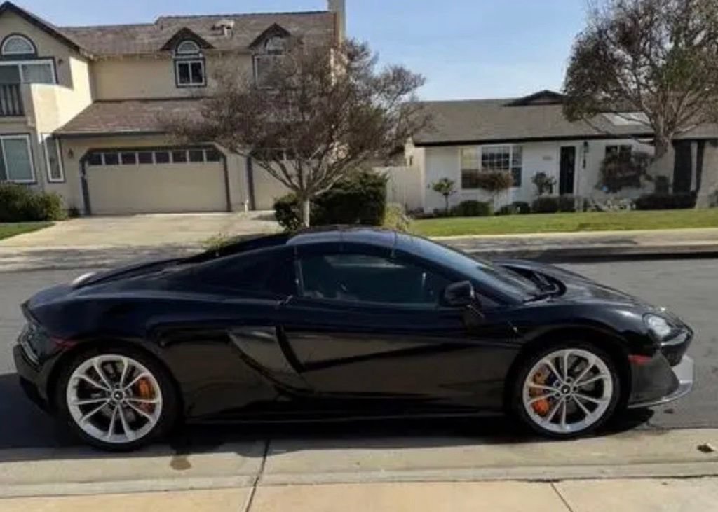 Used 2019 McLaren 570S Spider RWD image 6