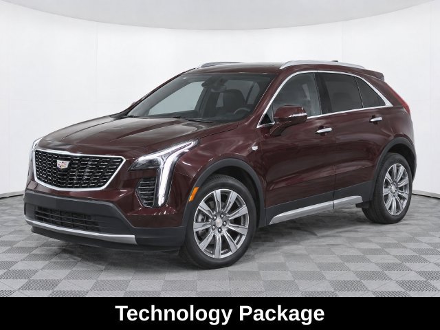 Used 2020 Cadillac XT4 Premium Luxury AWD/4WD image 2