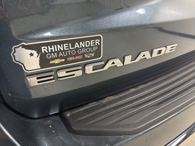 Certified 2021 Cadillac Escalade ESV Premium Luxury w/ Driver Assist Tech Package AWD/4WD image 6