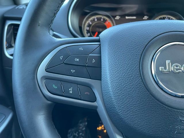 Used 2019 Jeep Cherokee Limited image 15