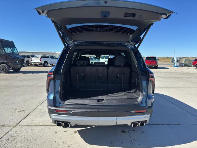 New 2026 Chevrolet Traverse LT w/ Driver Confidence Package image 5