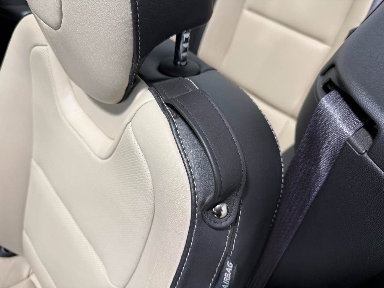 Used 2015 Chevrolet Camaro LT RWD image 21