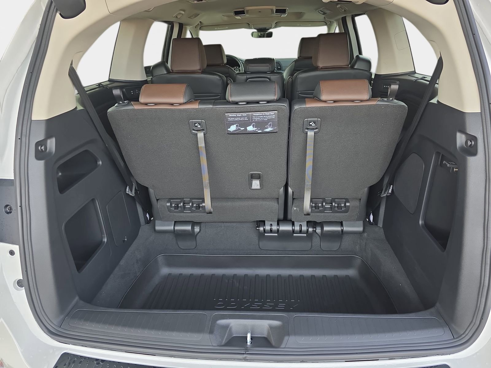 New 2026 Honda Odyssey Elite image 12