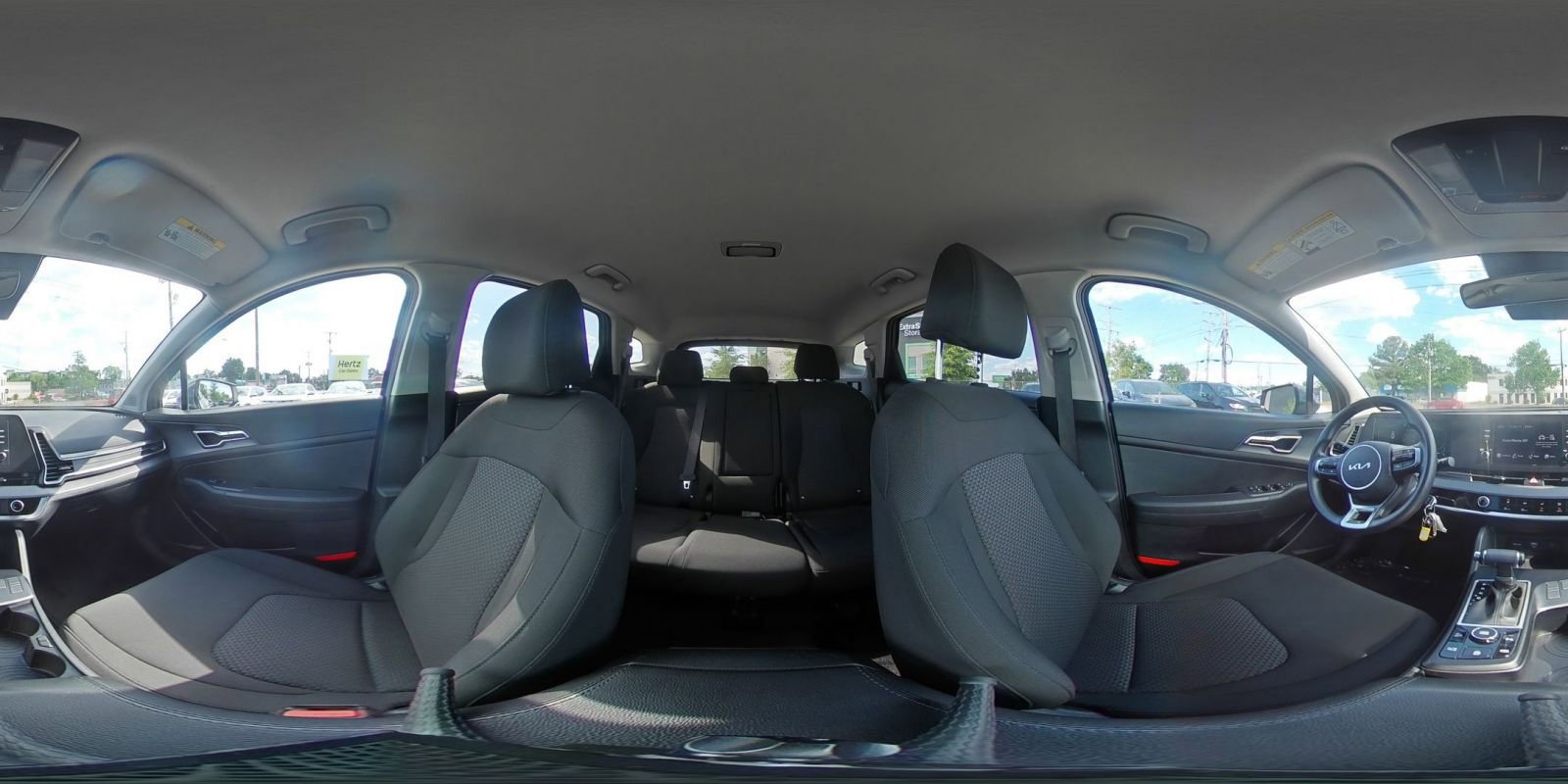 Used 2025 Kia Sportage LX image 41