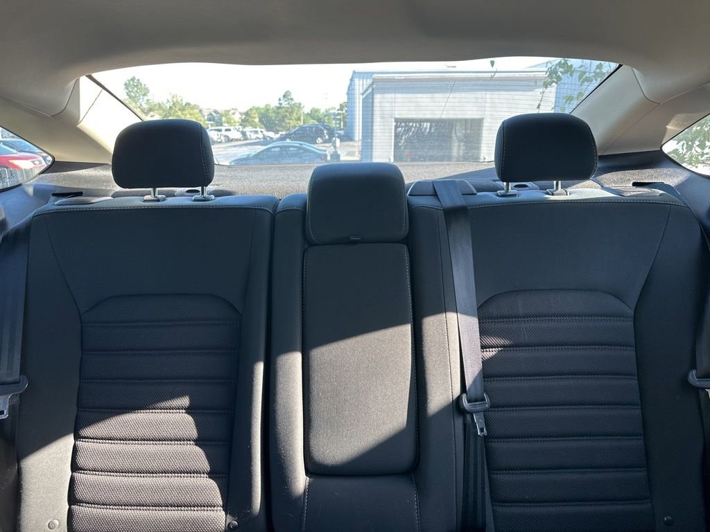 Used 2018 Ford Fusion SE FWD image 15