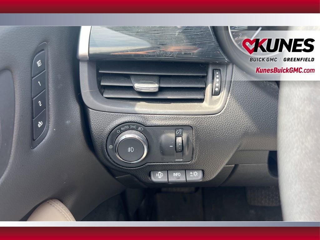 Used 2017 Buick Envision Premium image 26