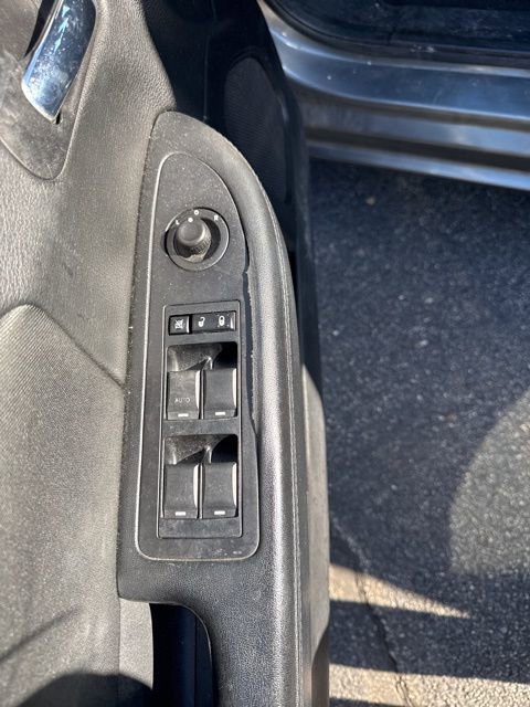 Used 2012 Chrysler 200 Touring image 14