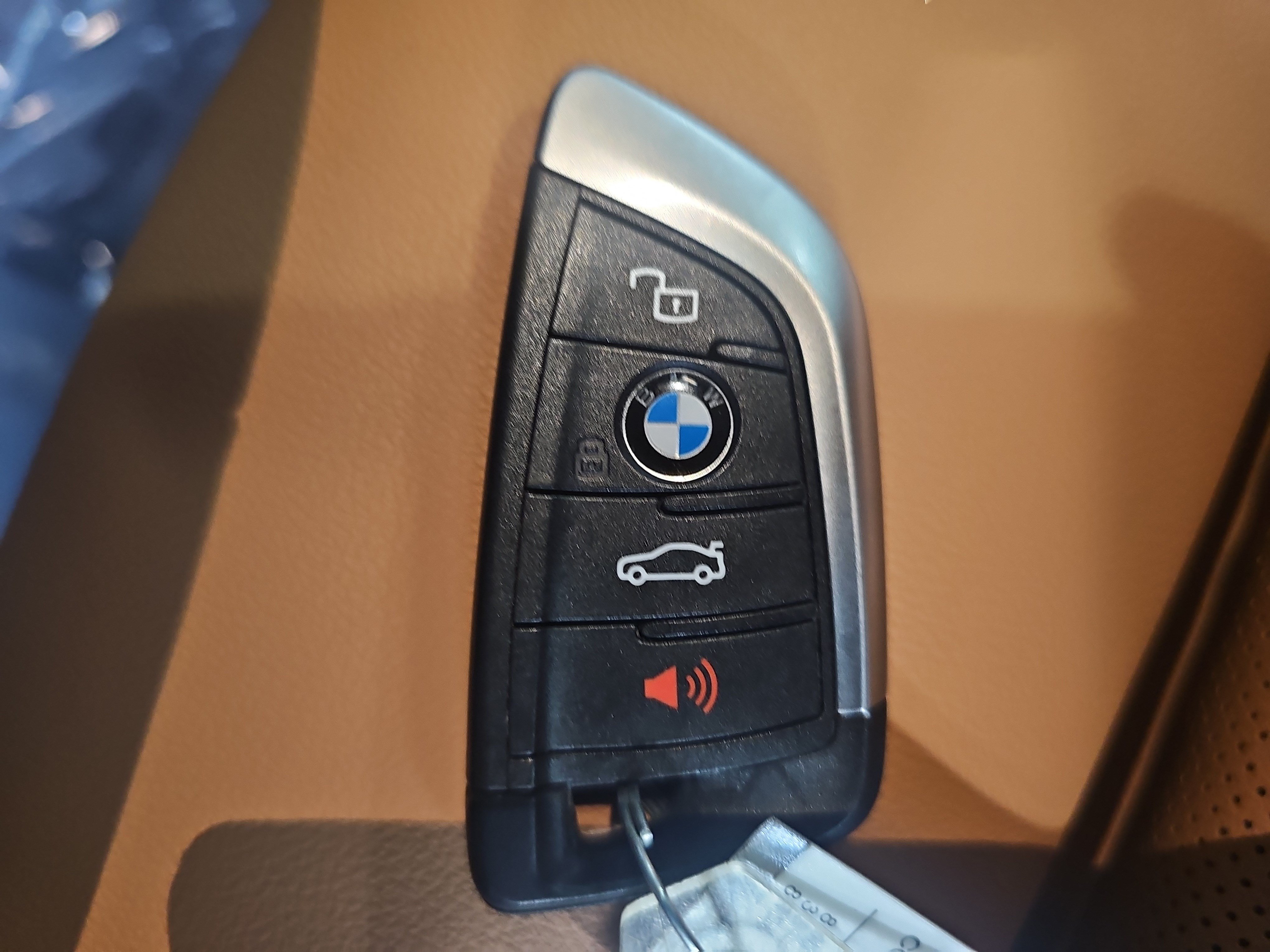 Used 2023 BMW i4 eDrive35 w/ Premium Package RWD image 38