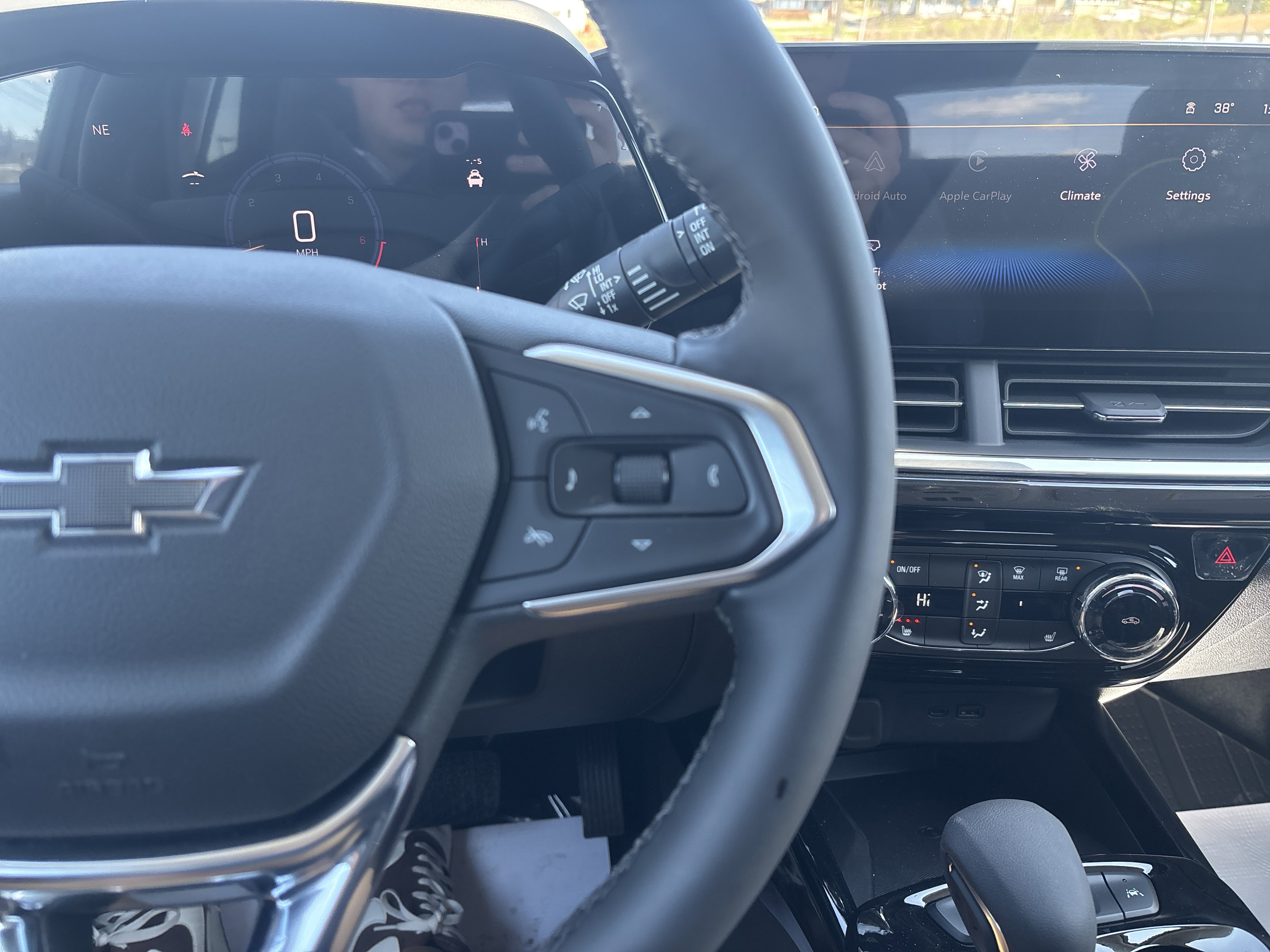 New 2026 Chevrolet Trax ACTIV w/ Sunroof Package image 19