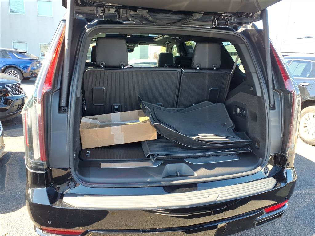 Certified 2024 Cadillac Escalade Sport w/ LPO, ONYX Package image 11