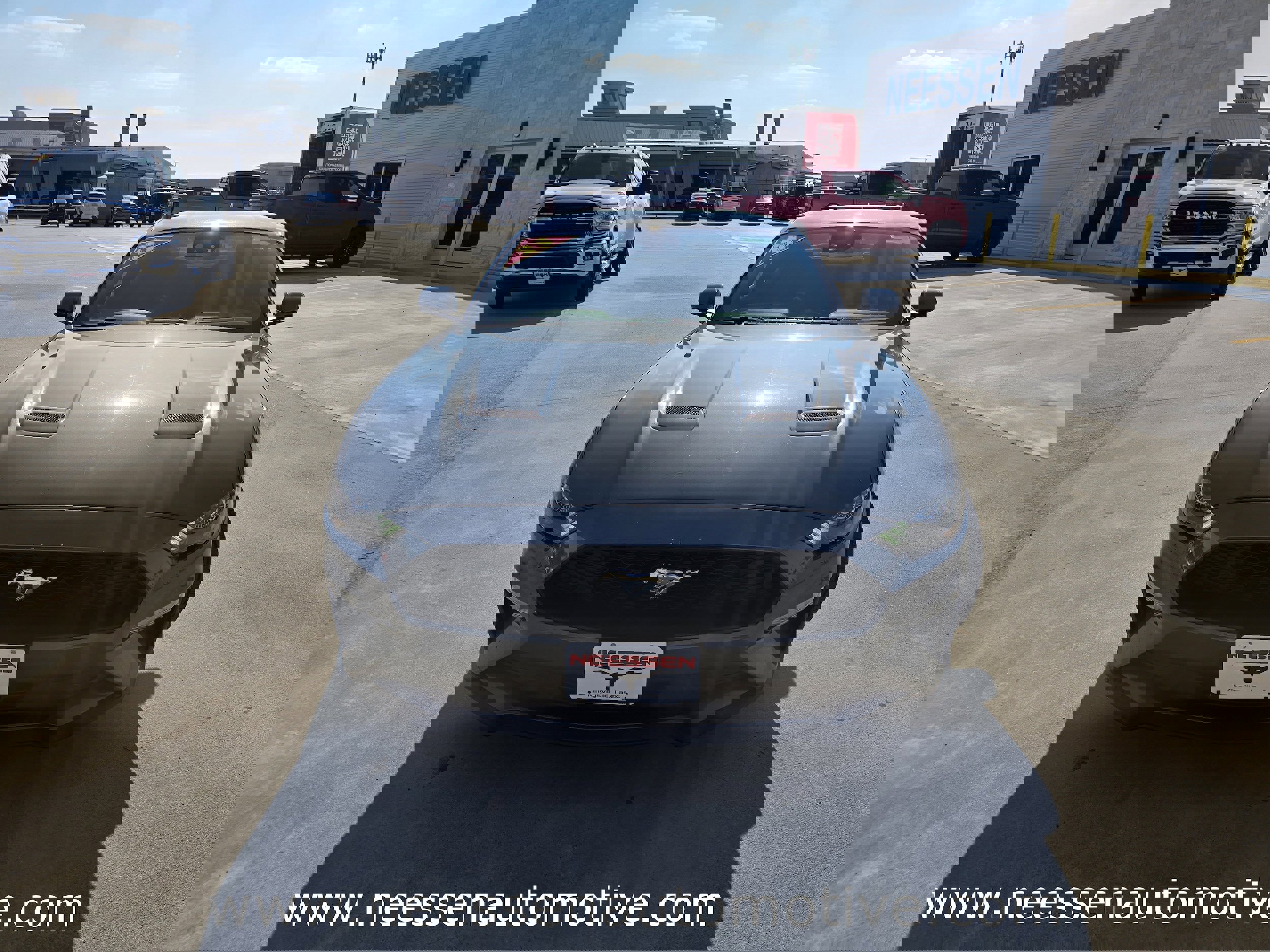 Used 2023 Ford Mustang Coupe image 2