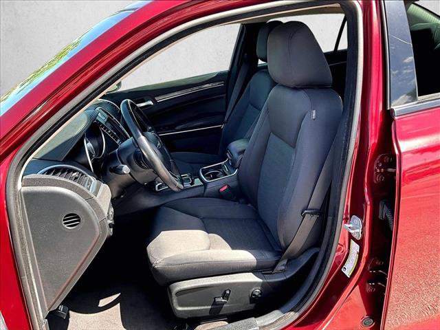 Used 2018 Chrysler 300 Touring w/ Sport Appearance Package RWD image 24