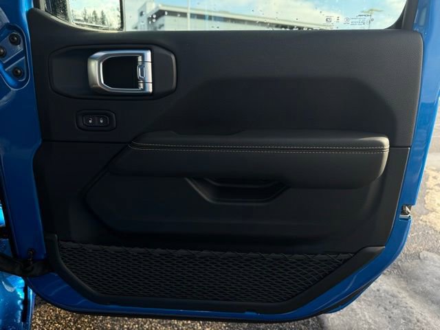 New 2026 Jeep Wrangler Sahara w/ Dual Top Group image 15