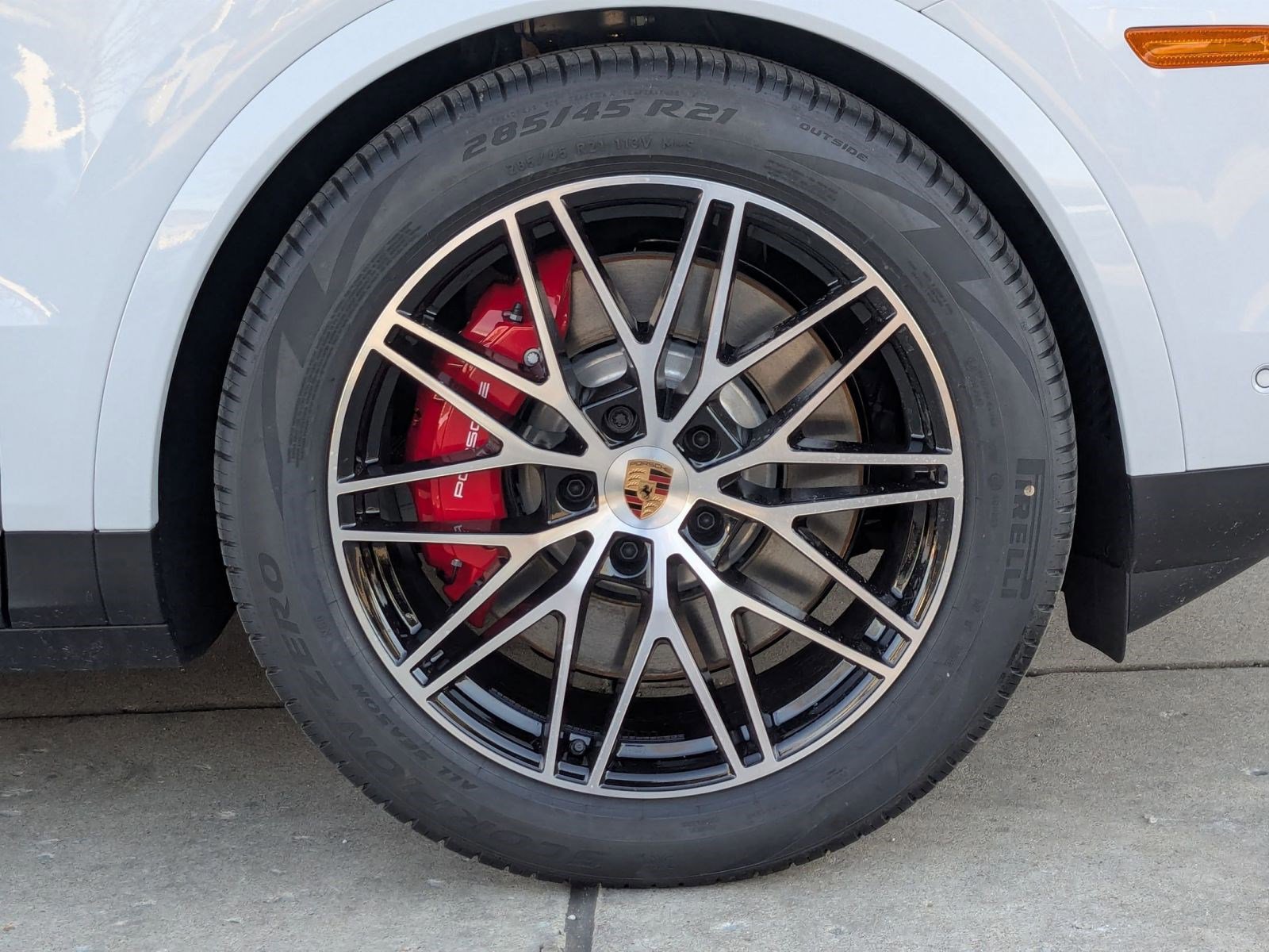 New 2026 Porsche Cayenne S image 28