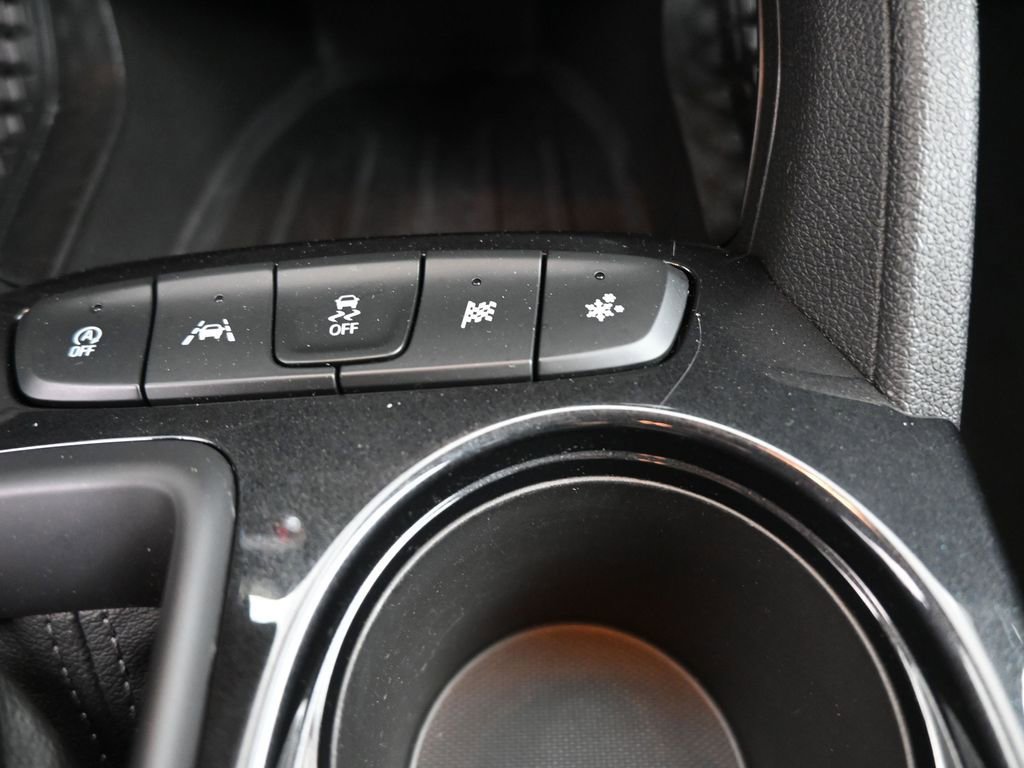 Used 2025 Chevrolet TrailBlazer LT FWD image 9