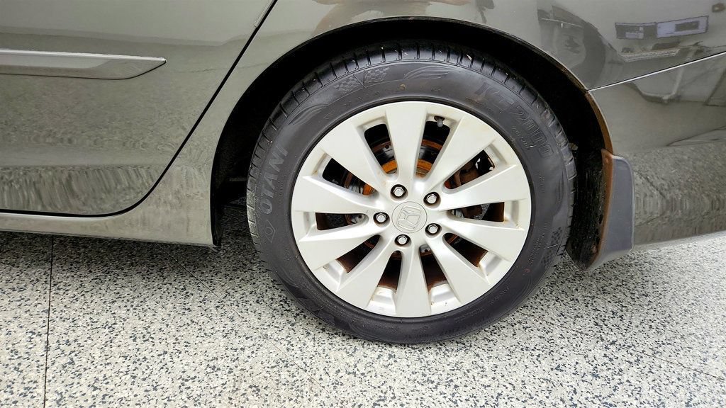 Used 2014 Honda Accord EX-L image 9