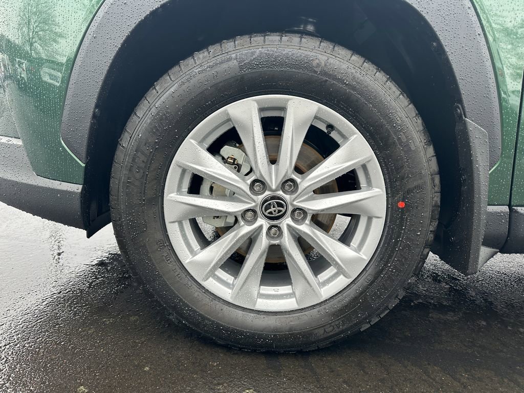 New 2026 Toyota Corolla Cross LE image 12