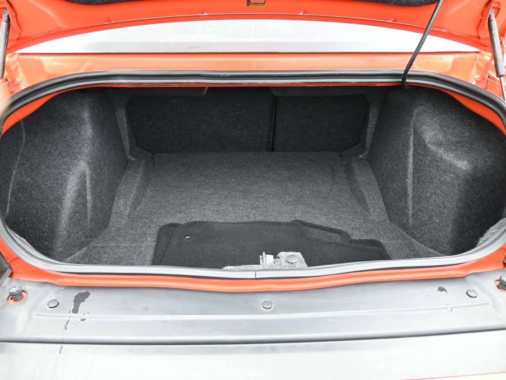 Used 2023 Dodge Challenger R/T w/ Blacktop Package image 28