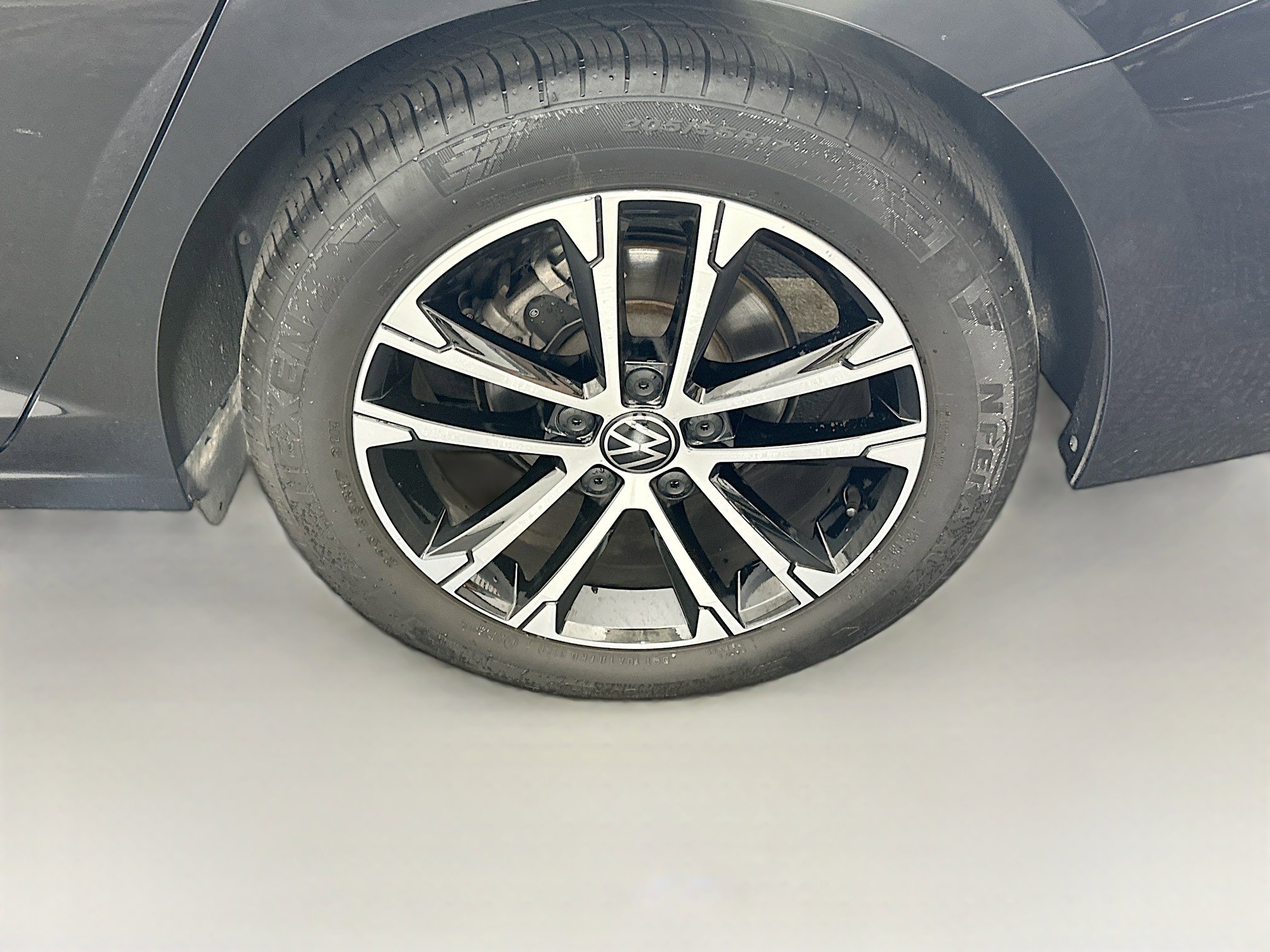 Used 2025 Volkswagen Jetta Sport FWD image 11
