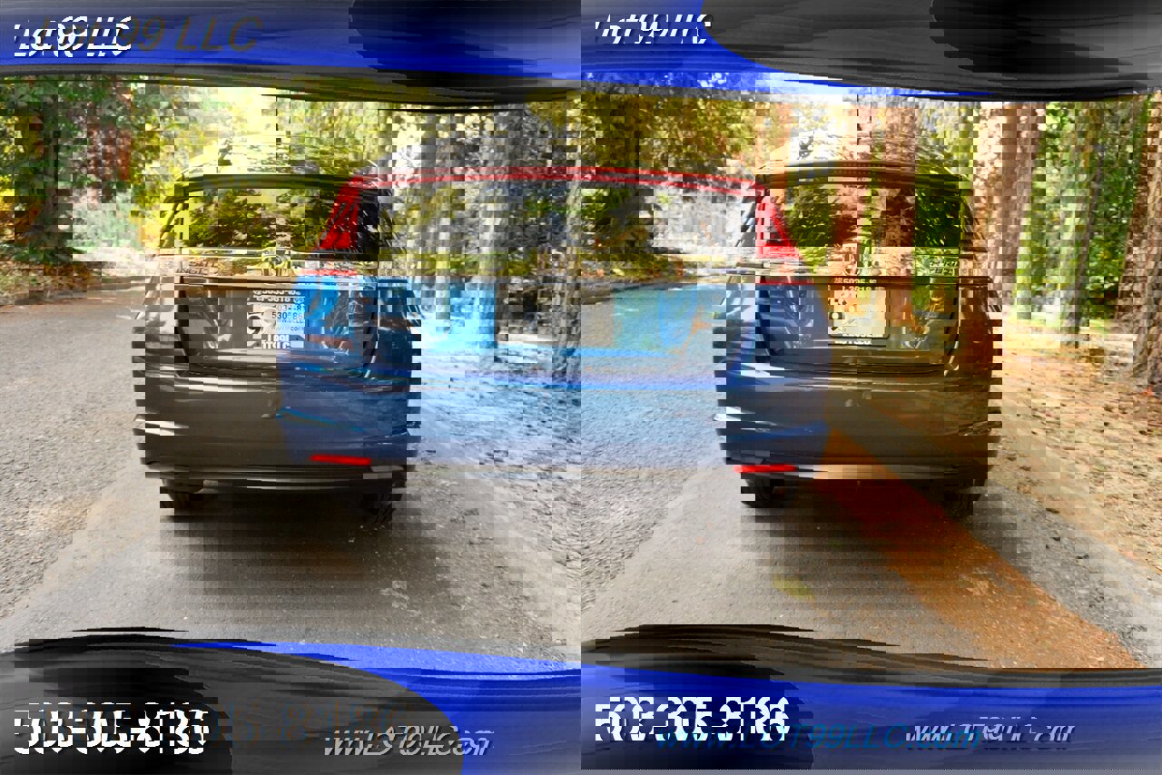 Used 2013 Honda Insight EX image 10