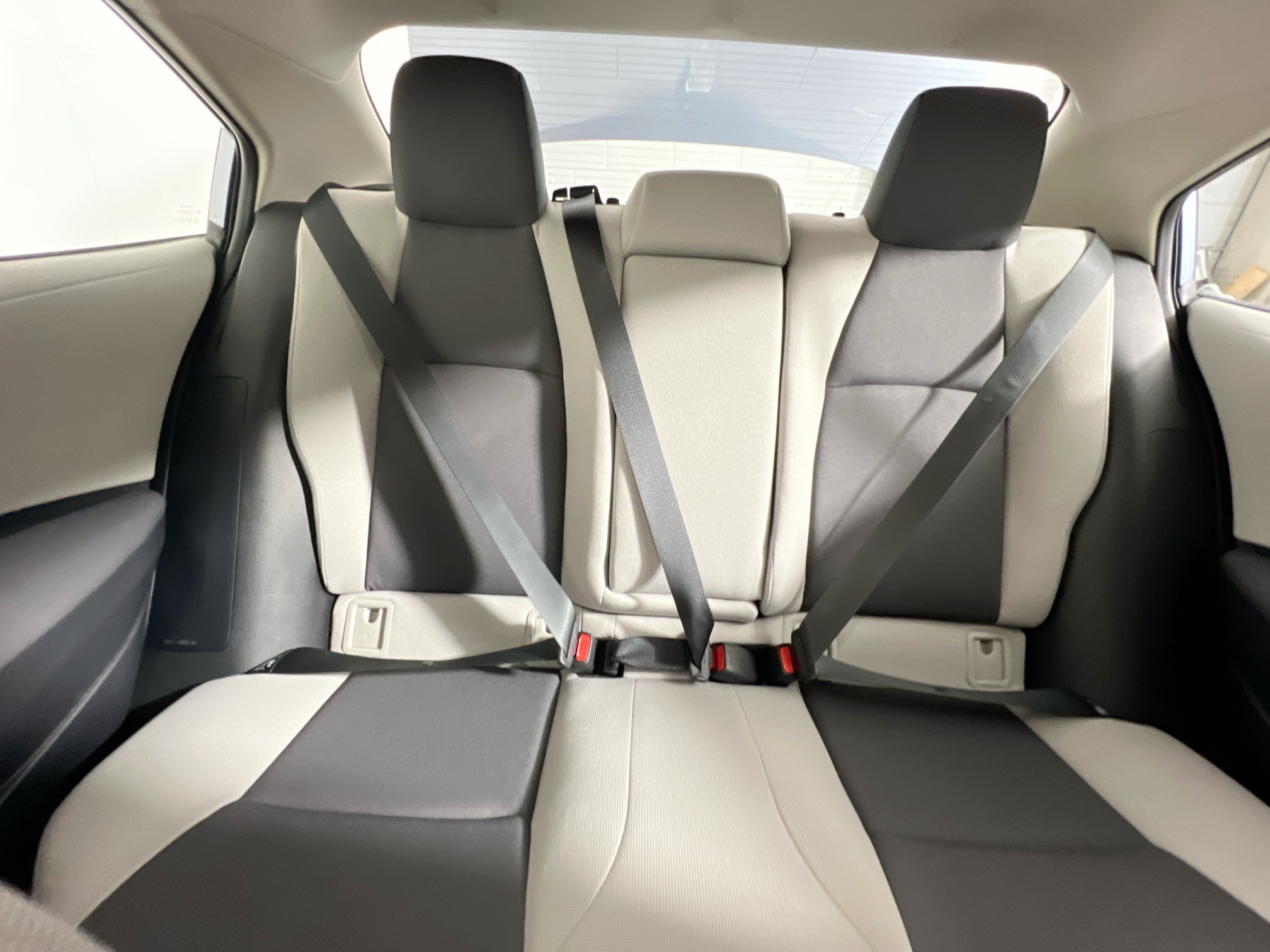 Used 2026 Toyota Corolla LE FWD image 32