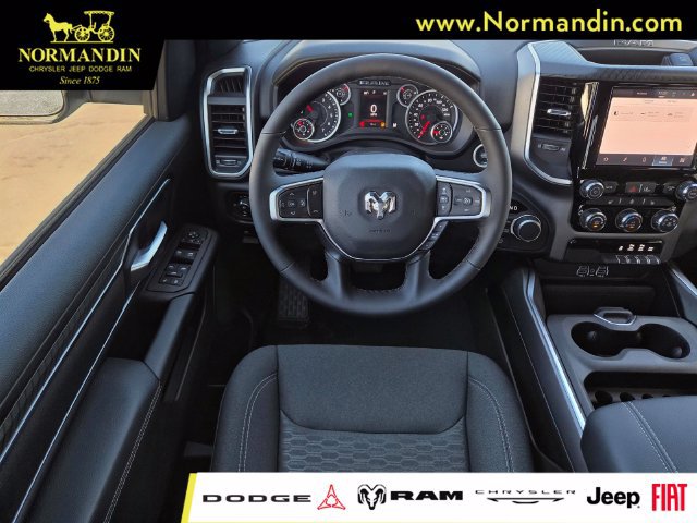 New 2026 RAM 1500 Big Horn AWD/4WD image 6