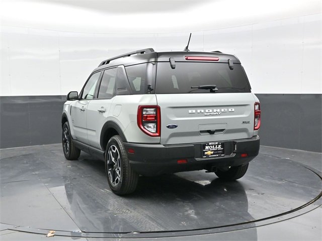 Used 2024 Ford Bronco Sport Outer Banks w/ Tech Package image 5