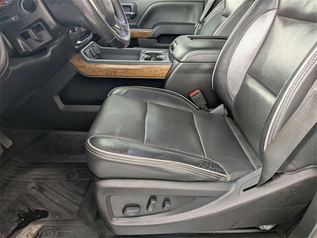 Used 2019 Chevrolet Silverado 2500 High Country w/ Duramax Plus Package image 25