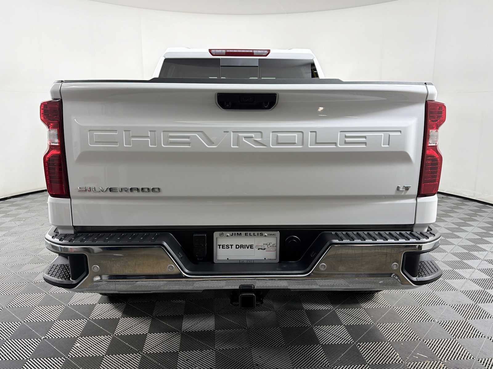 Certified 2025 Chevrolet Silverado 1500 LT w/ All Star Edition Plus RWD image 5