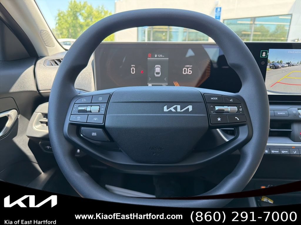 New 2026 Kia K4 FWD image 31