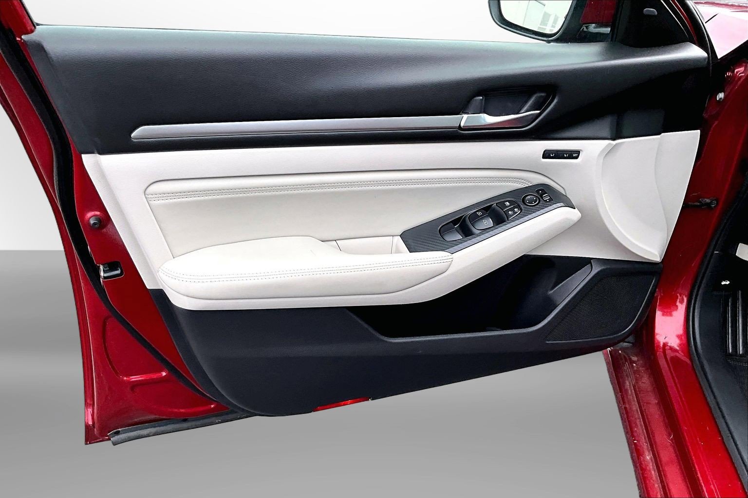 Used 2019 Nissan Altima 2.0 Edition One FWD image 25