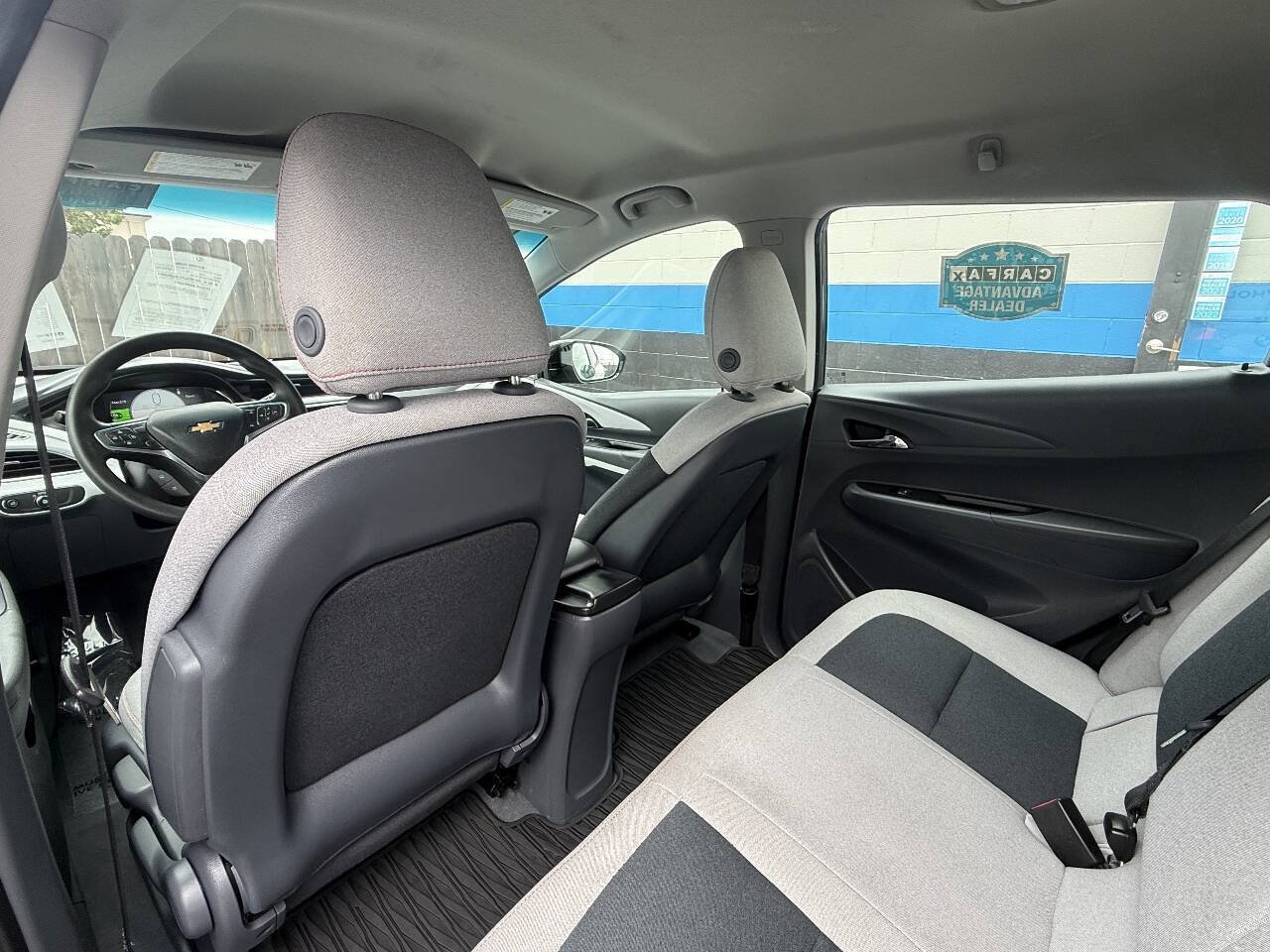 Used 2019 Chevrolet Bolt LT FWD image 13