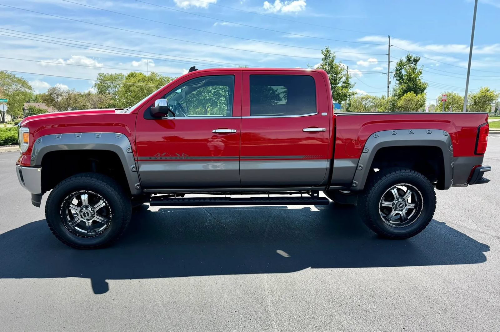 Used 2014 GMC Sierra 1500 SLE w/ SLE Value Package AWD/4WD image 4