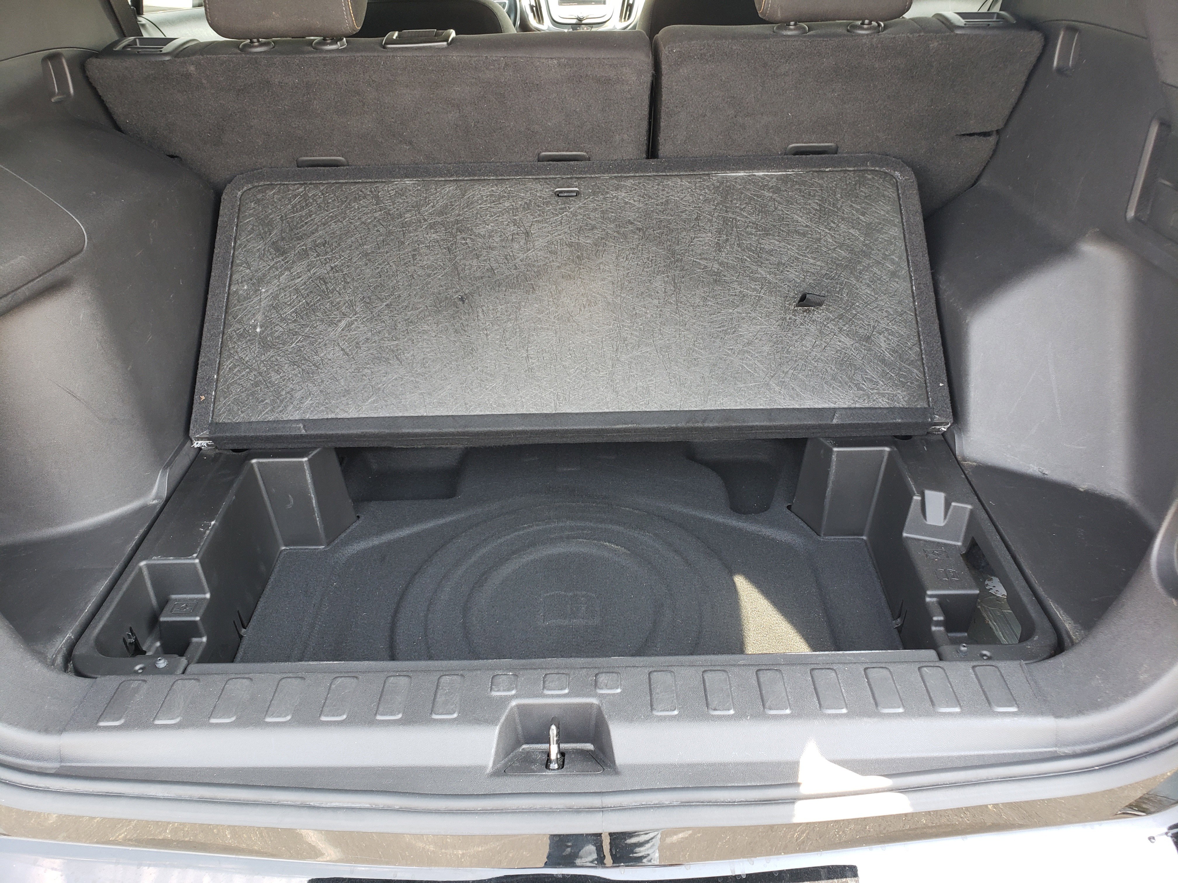 Used 2022 Chevrolet Equinox LT w/ Driver Convenience Package image 11