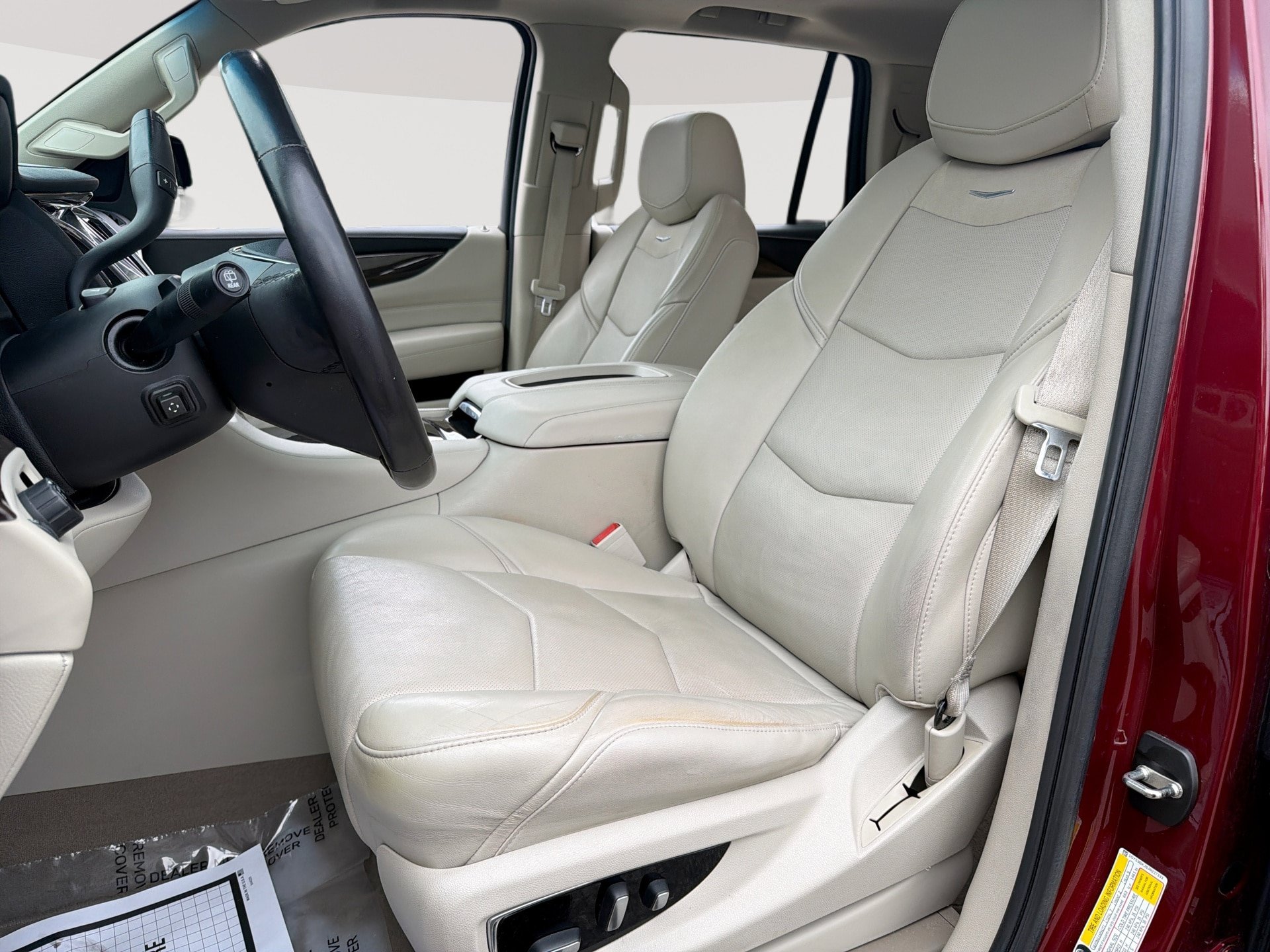 Used 2018 Cadillac Escalade Luxury RWD image 13