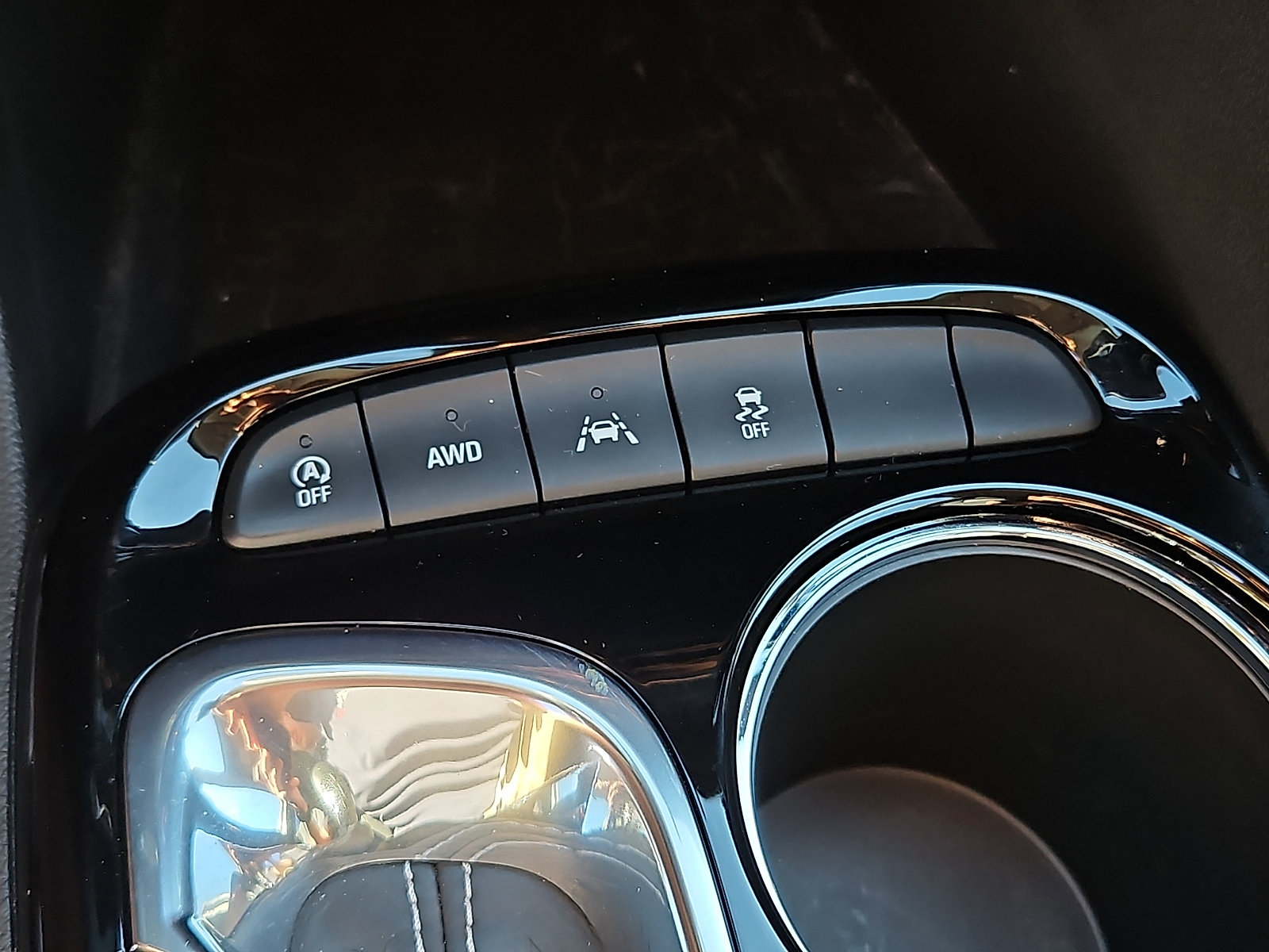 Used 2023 Buick Encore GX Preferred w/ Cold Weather Comfort Package AWD/4WD image 24