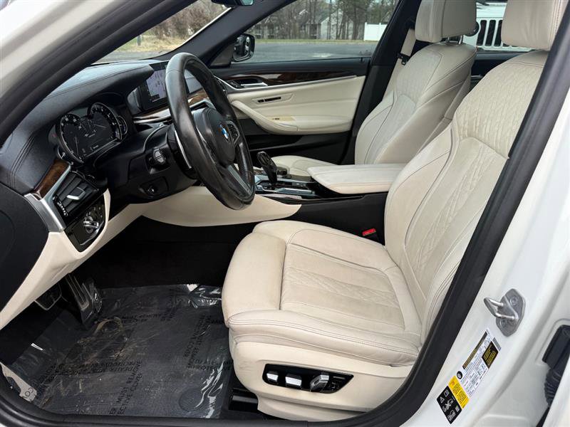 Used 2018 BMW M550i xDrive M550i AWD w/EXECUTIVE & DRIVE image 33