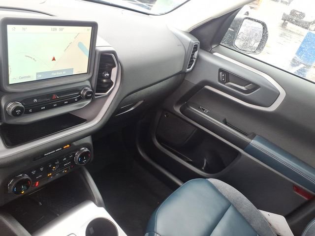 Used 2024 Ford Bronco Sport Outer Banks w/ Tech Package image 21