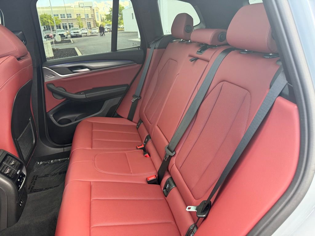 Used 2024 BMW X3 xDrive30i w/ M Sport Package AWD/4WD image 18
