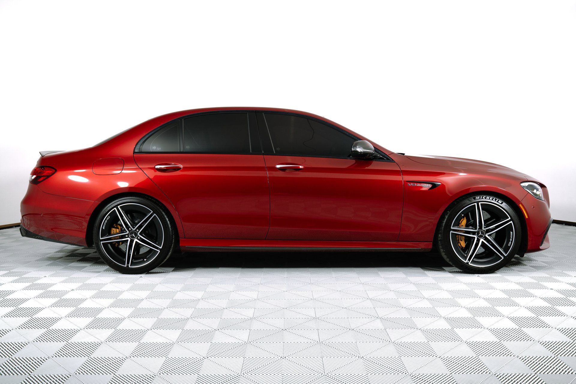 Used 2023 Mercedes-Benz E 63 AMG S image 9