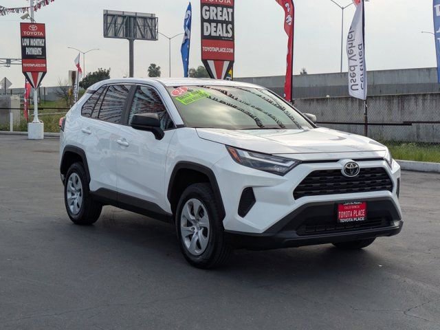 Used 2024 Toyota RAV4 LE image 3