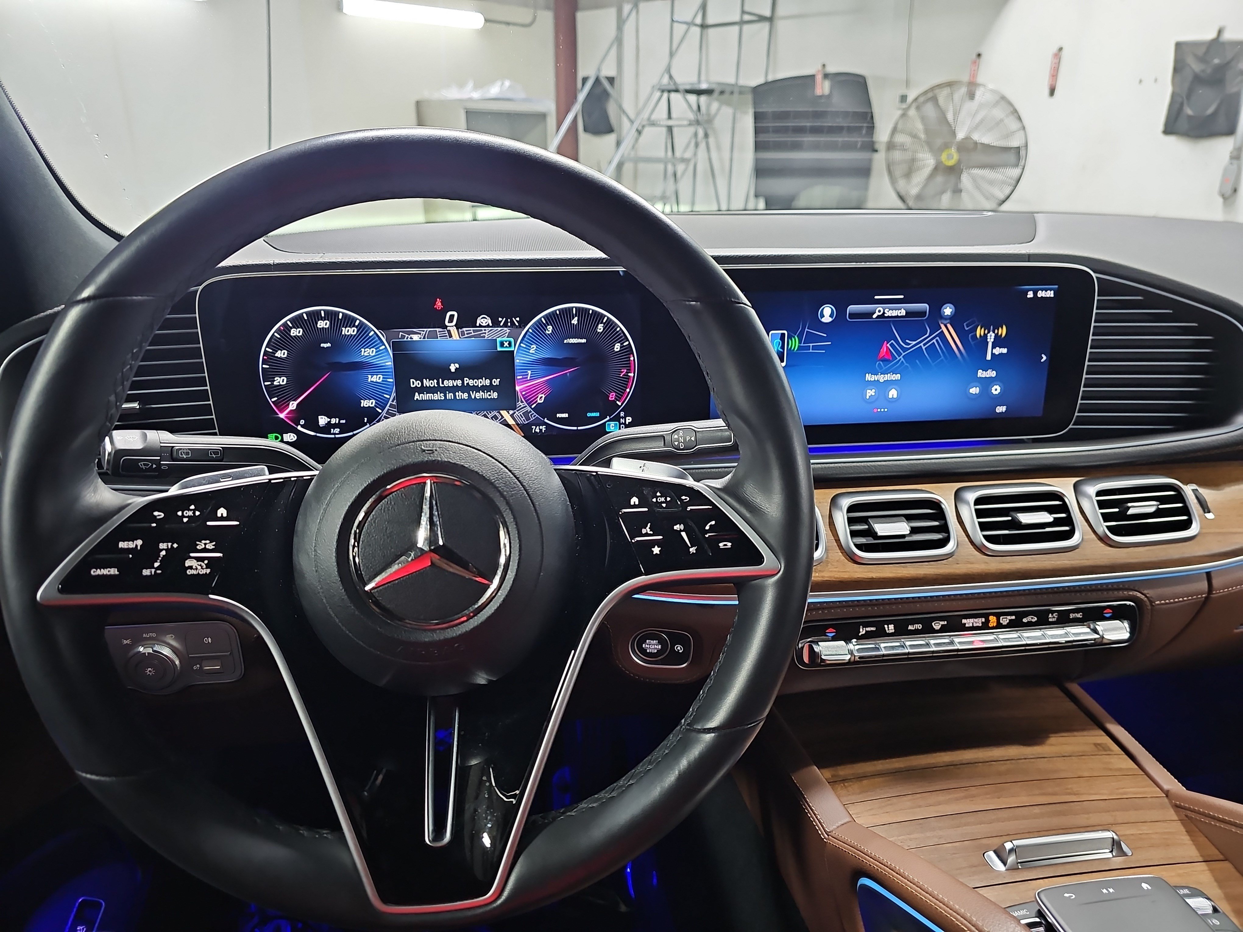 Used 2024 Mercedes-Benz GLE 450 4MATIC image 16