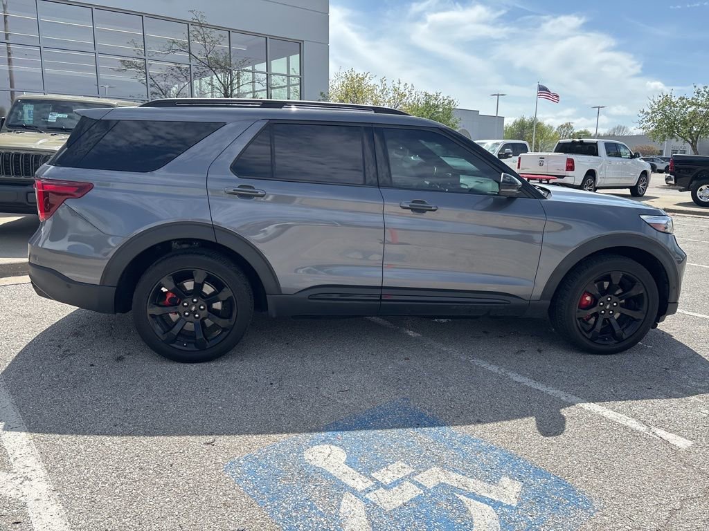 Used 2021 Ford Explorer ST w/ Equipment Group 401A AWD/4WD image 35