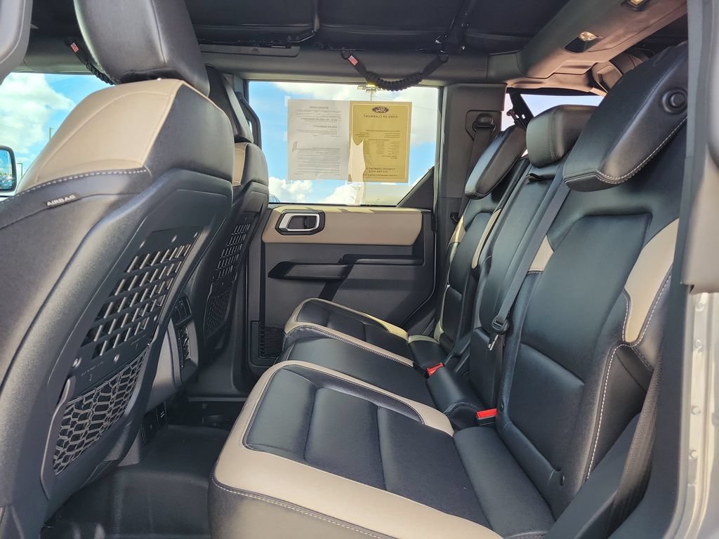Used 2025 Ford Bronco Big Bend w/ Black Diamond Package AWD/4WD image 8