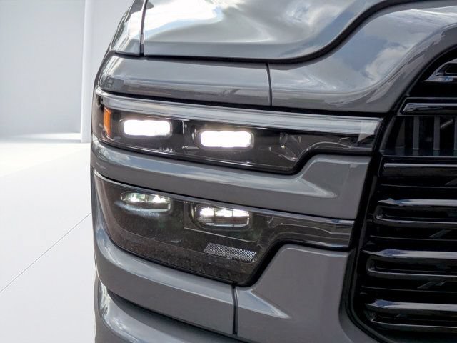 New 2026 RAM 3500 Laramie AWD/4WD image 9
